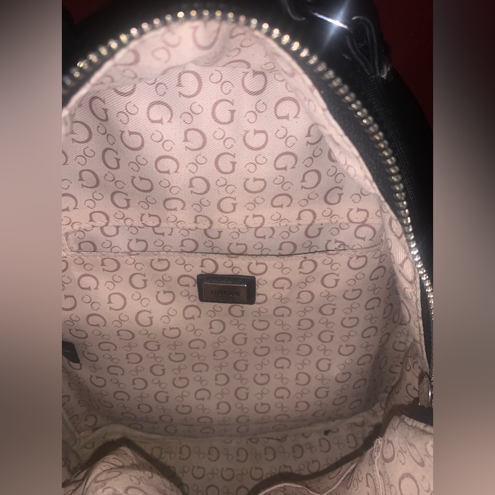 GUESS Small Backpack - Picture 5 of 8